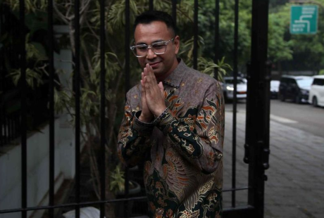 Klarifikasi Resmi: Kepala BGN Bantah Isu Raffi Ahmad Terlibat Proyek Ratusan Dapur MBG